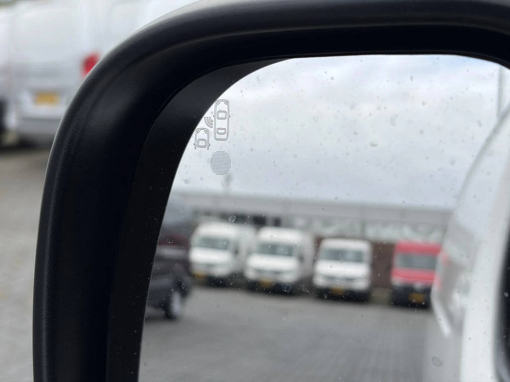 Opel Vivaro – foto 27