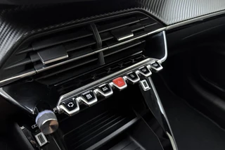 Peugeot 208 – thumbnail 23