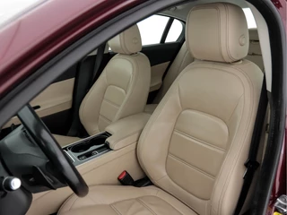 Jaguar XE – thumbnail 20