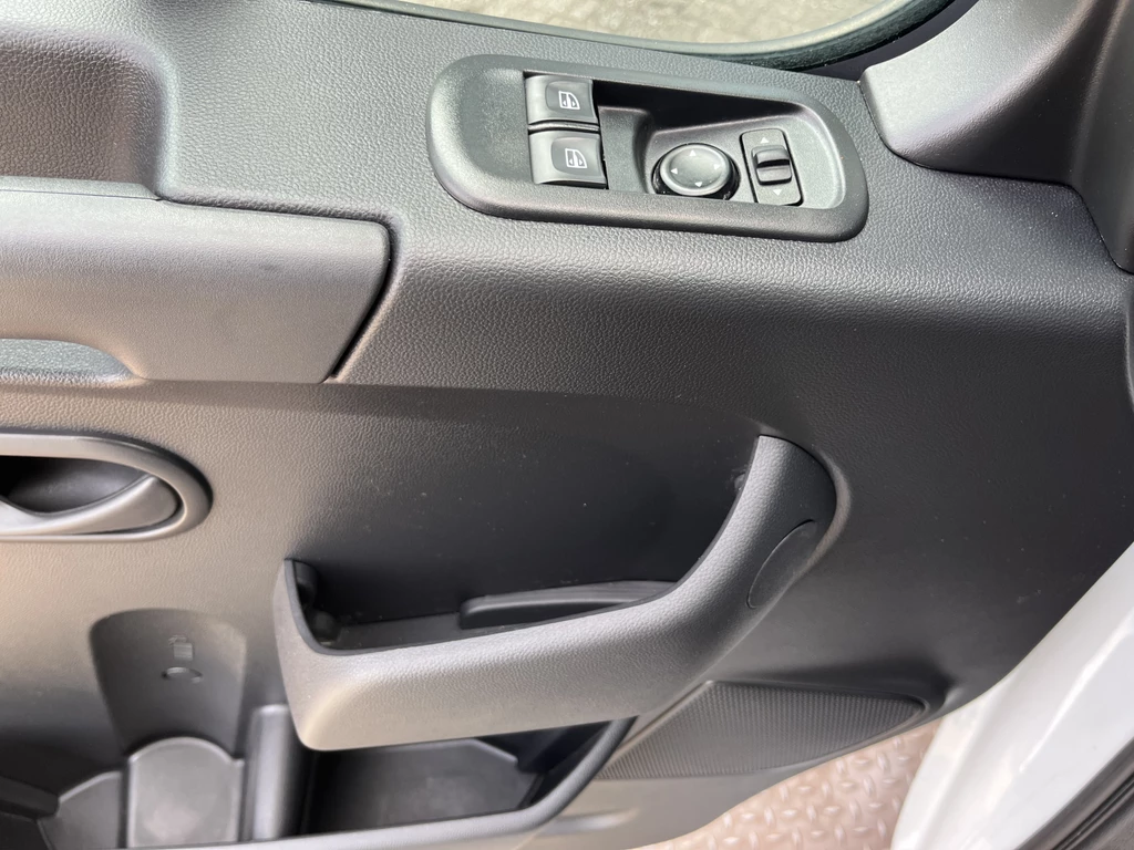 Opel Movano – foto 12