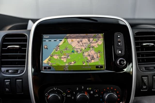 Renault Trafic – thumbnail 24