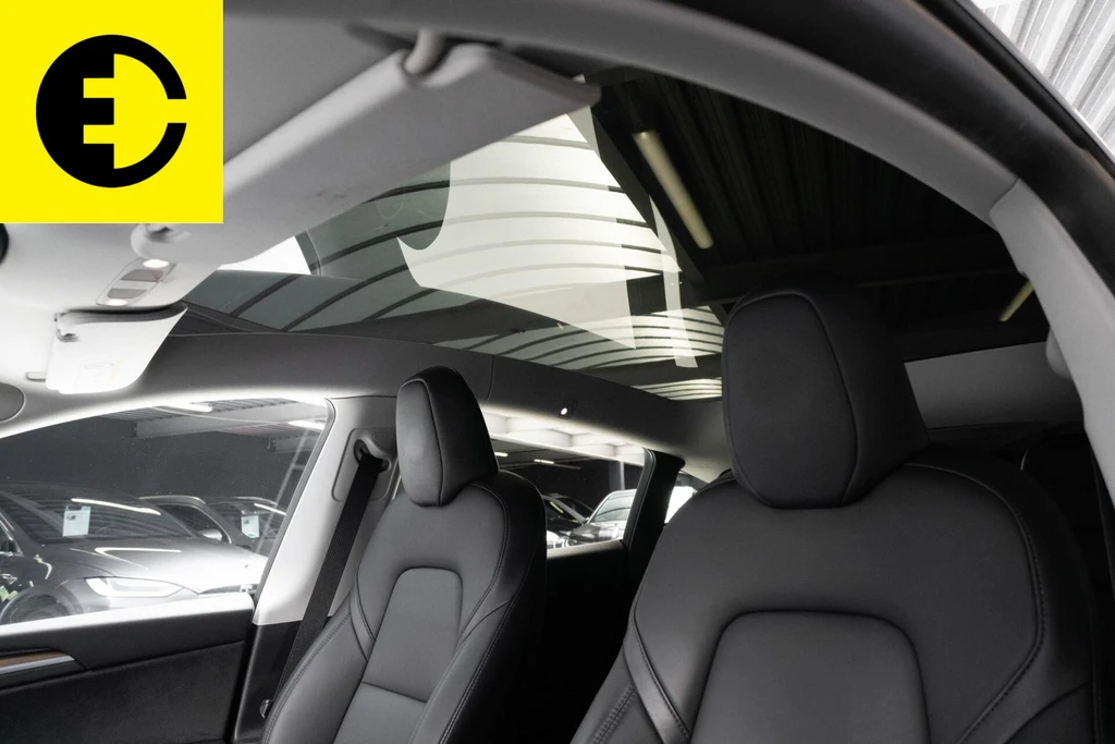 Tesla Model Y – foto 24