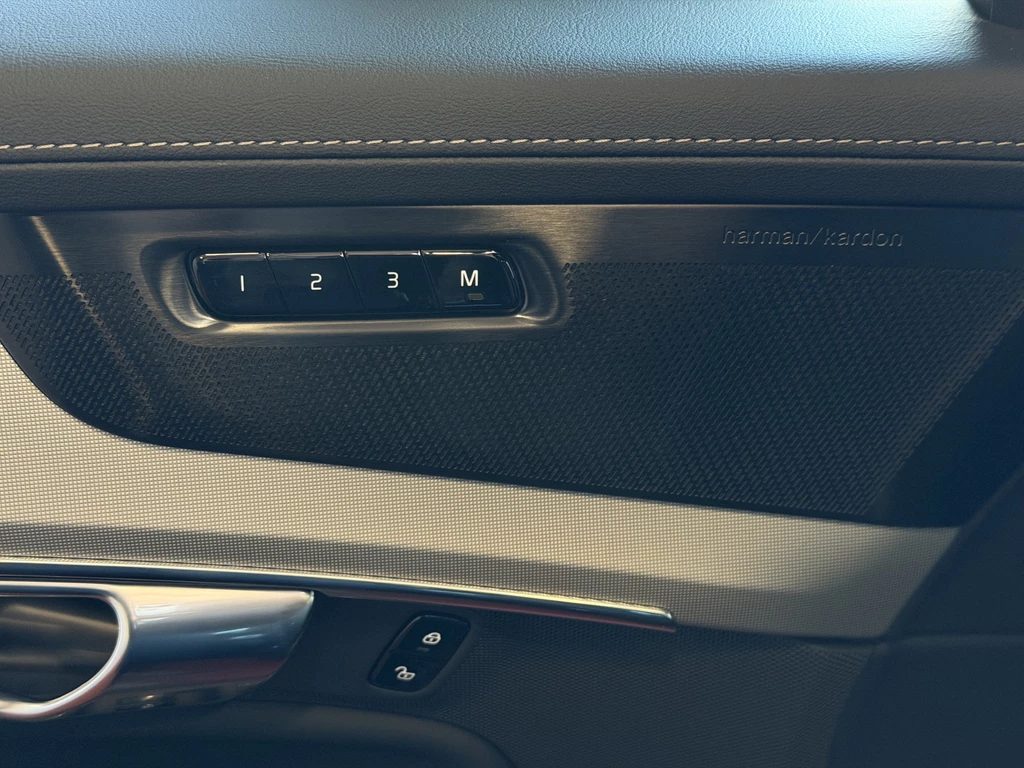 Volvo XC90 – foto 35