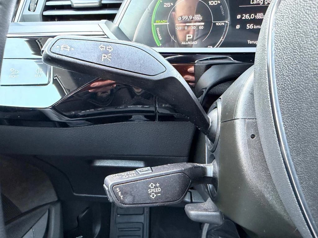 Audi e-tron – foto 21