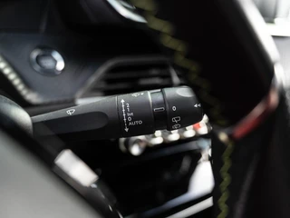 Peugeot 208 – thumbnail 32