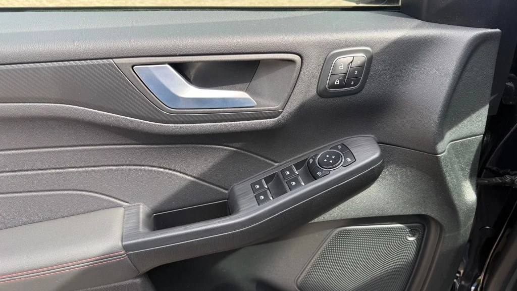 Ford Kuga – foto 31