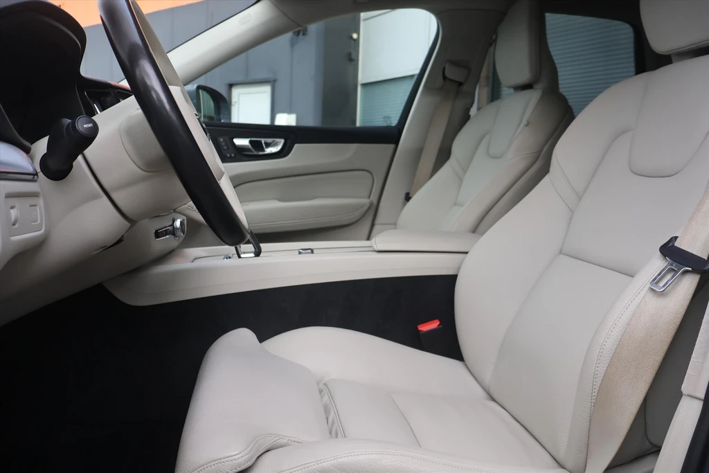 Volvo XC60 – foto 12