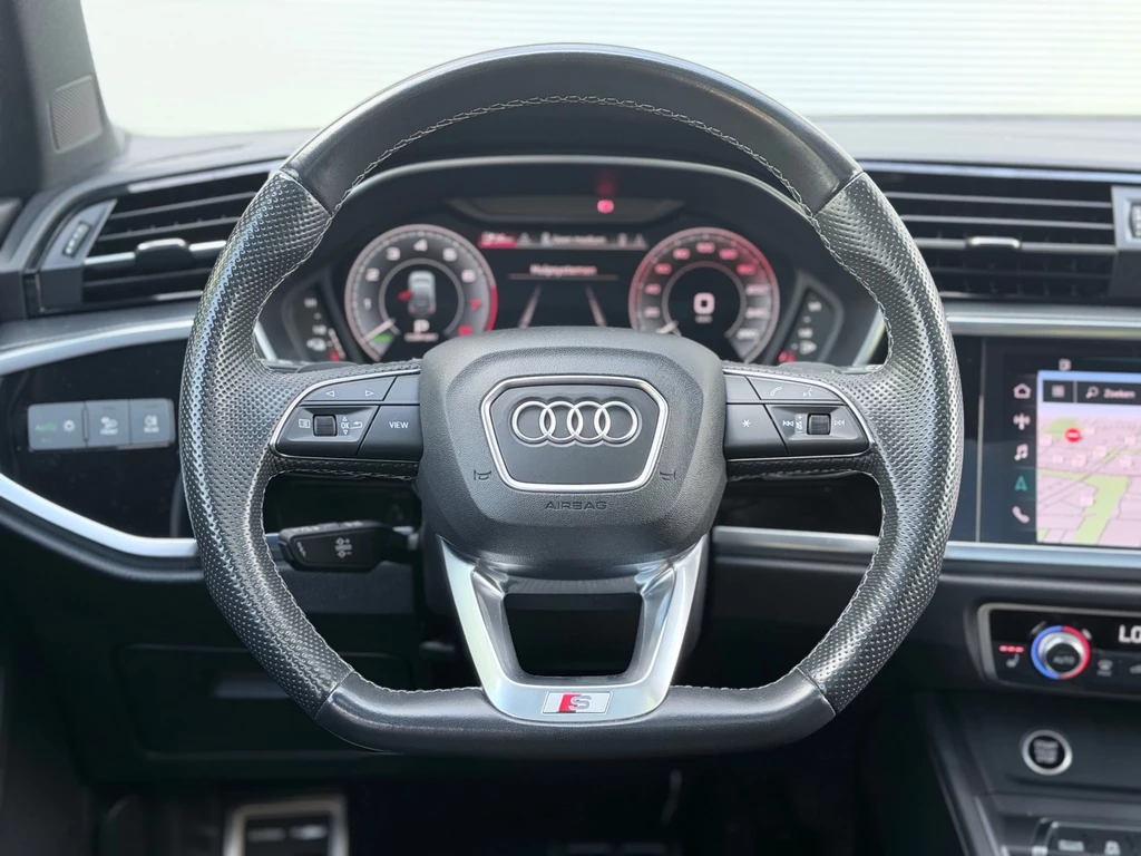 Audi Q3 – foto 12