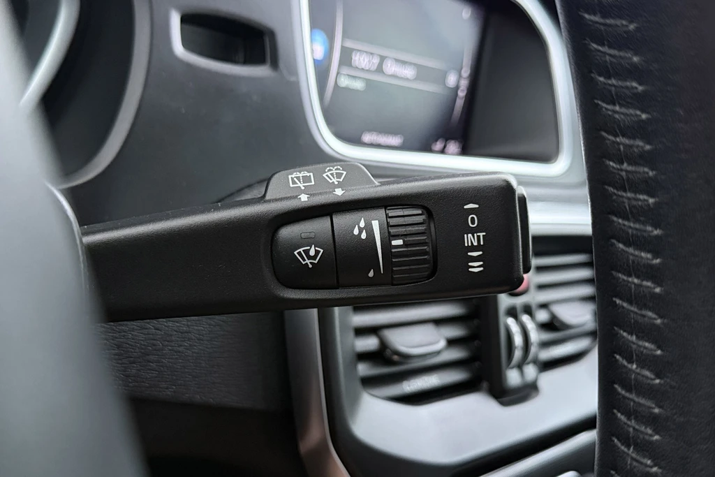 Volvo V40 – foto 33