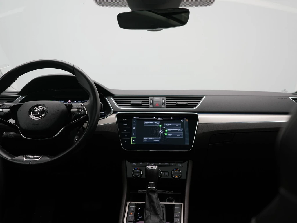 Škoda Superb – foto 39