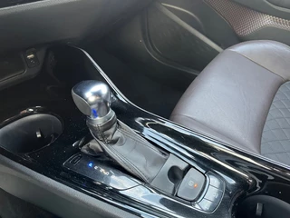 Toyota C-HR – thumbnail 12