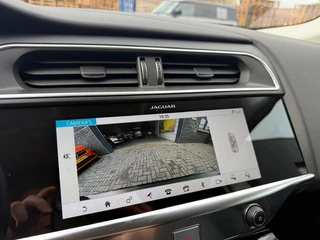 Jaguar I-PACE – thumbnail 33