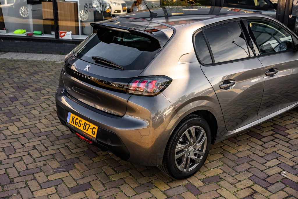 Peugeot 208 – foto 5