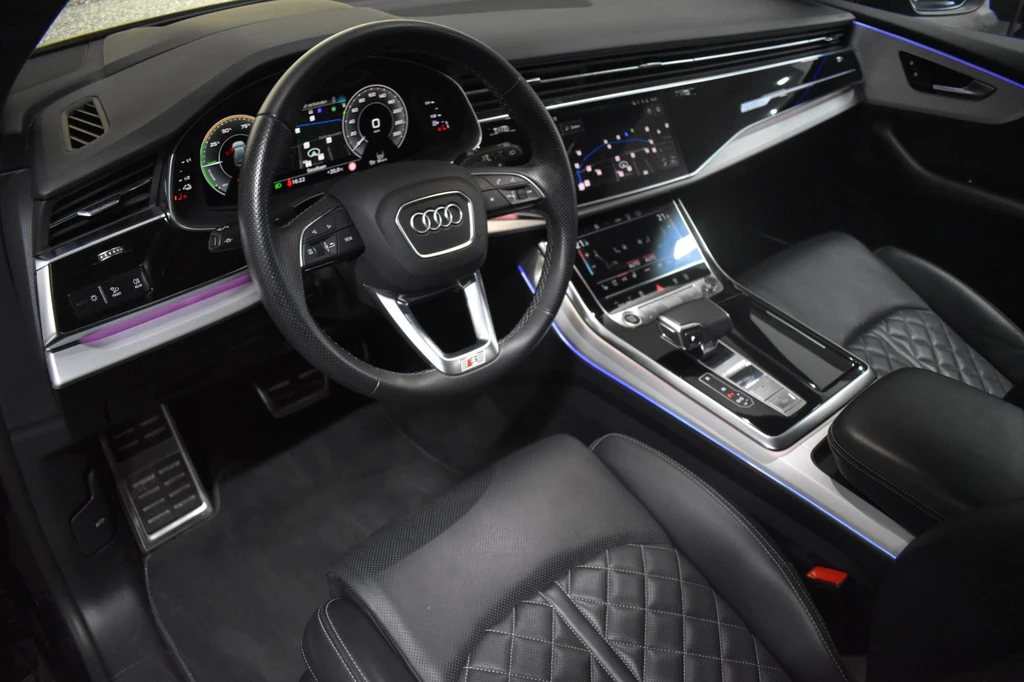 Audi Q8 – foto 16