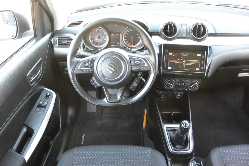 Suzuki Swift – foto 20