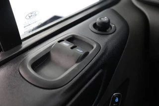 Ford Transit Custom – thumbnail 21