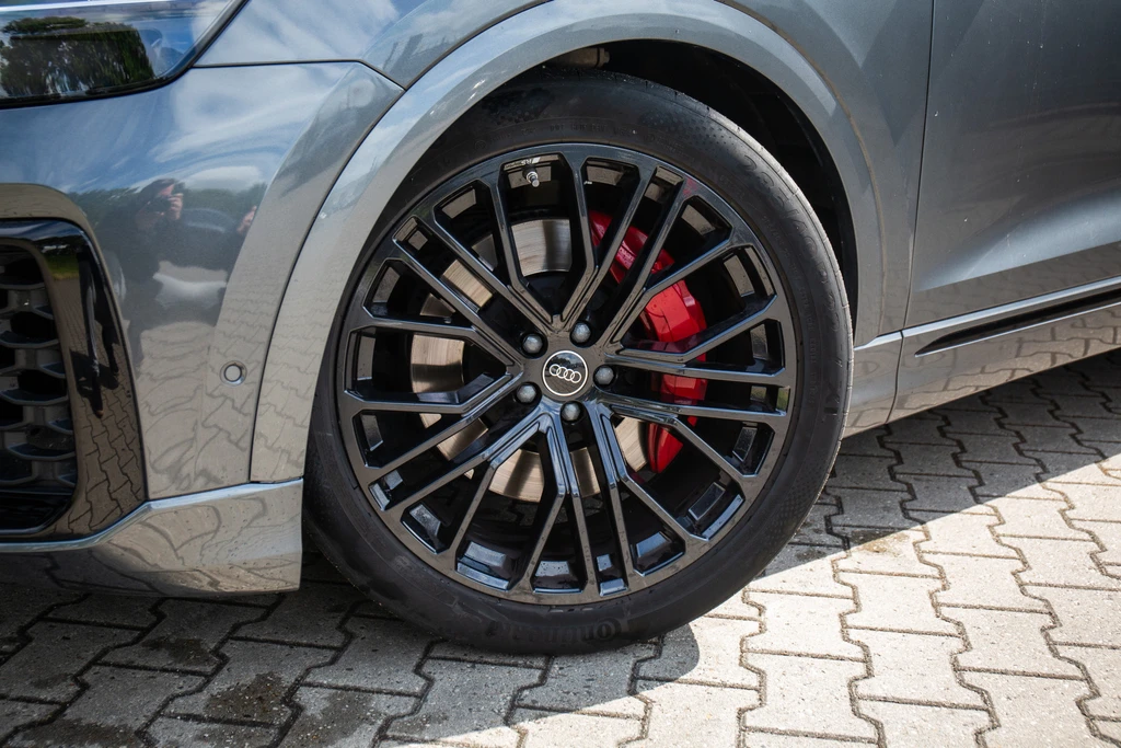 Audi Q8 – foto 6