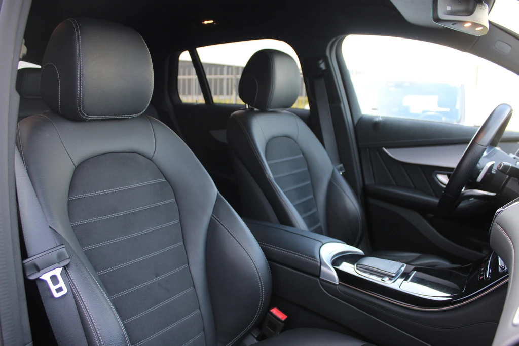 Mercedes-Benz EQC – foto 16