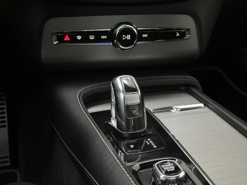 Volvo XC90 – foto 19