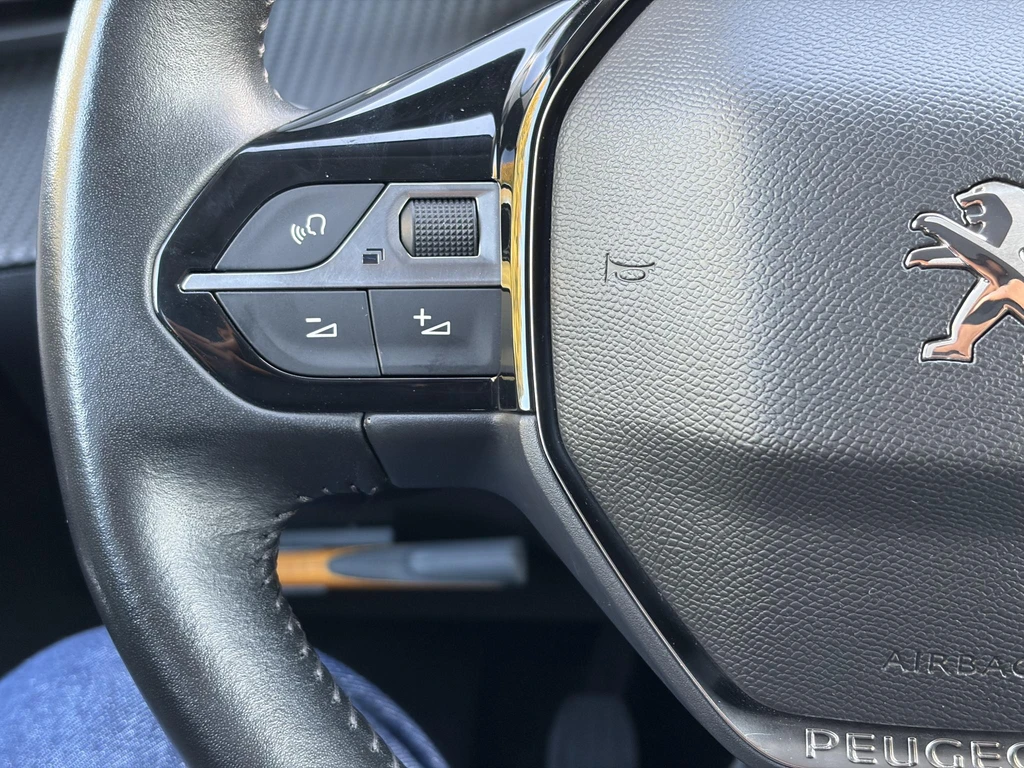 Peugeot 208 – foto 34