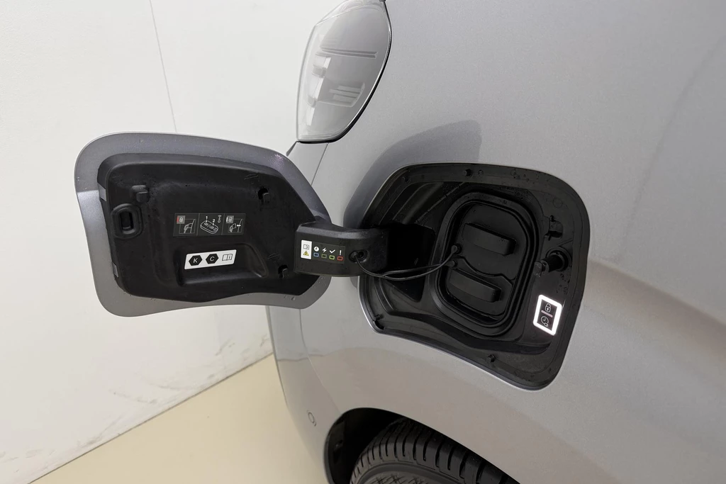 Opel Vivaro-e – foto 33