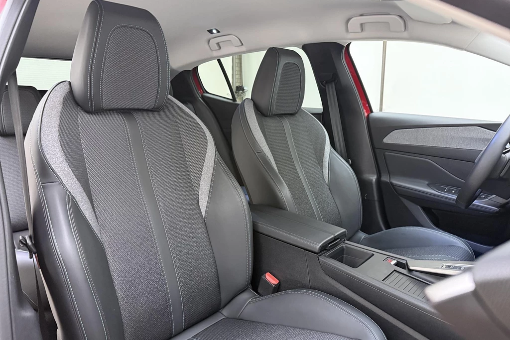 Peugeot 408 – foto 14