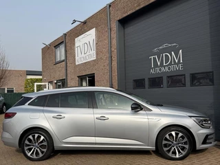 Renault Megane E-Tech – thumbnail 6