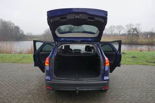 Ford Focus – thumbnail 12
