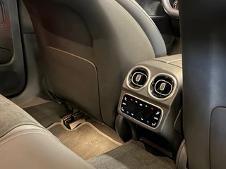 Mercedes-Benz C-Klasse – thumbnail 37