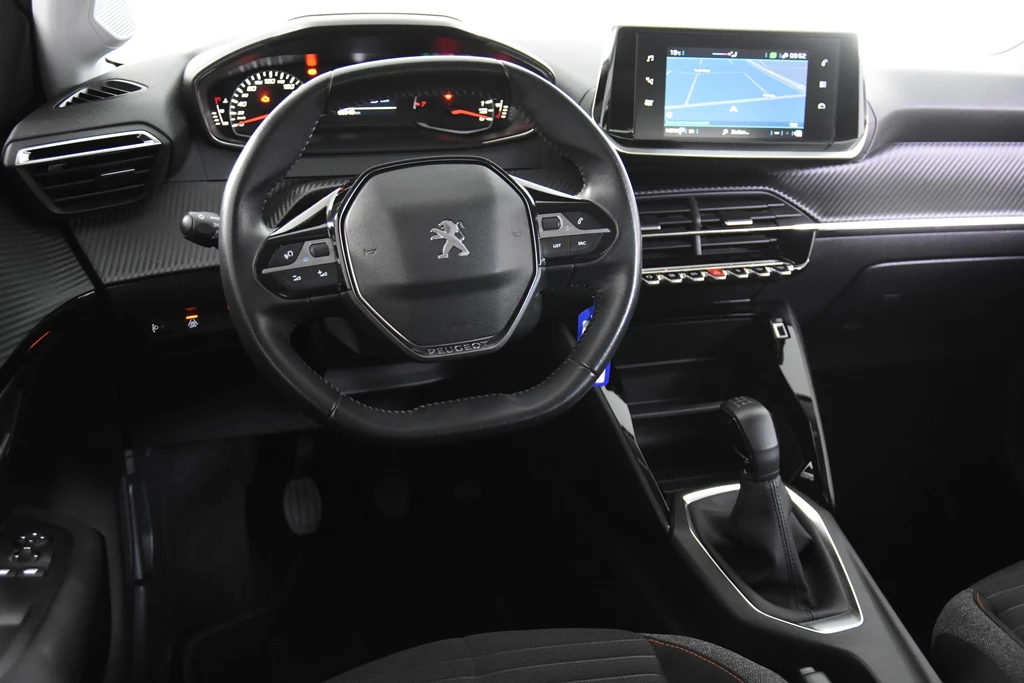 Peugeot 208 – foto 23