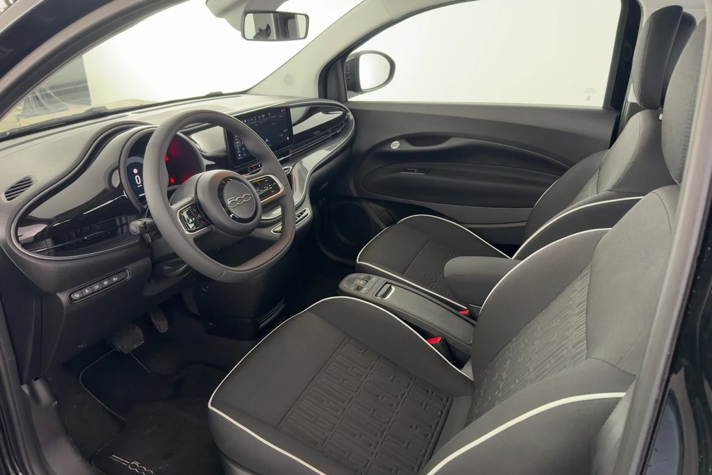 Fiat 500e – foto 43
