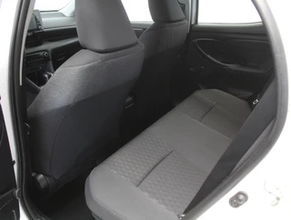 Toyota Yaris – thumbnail 33