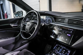 Audi e-tron – thumbnail 30
