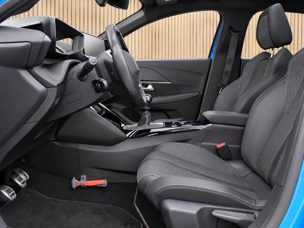Peugeot 208 – foto 14