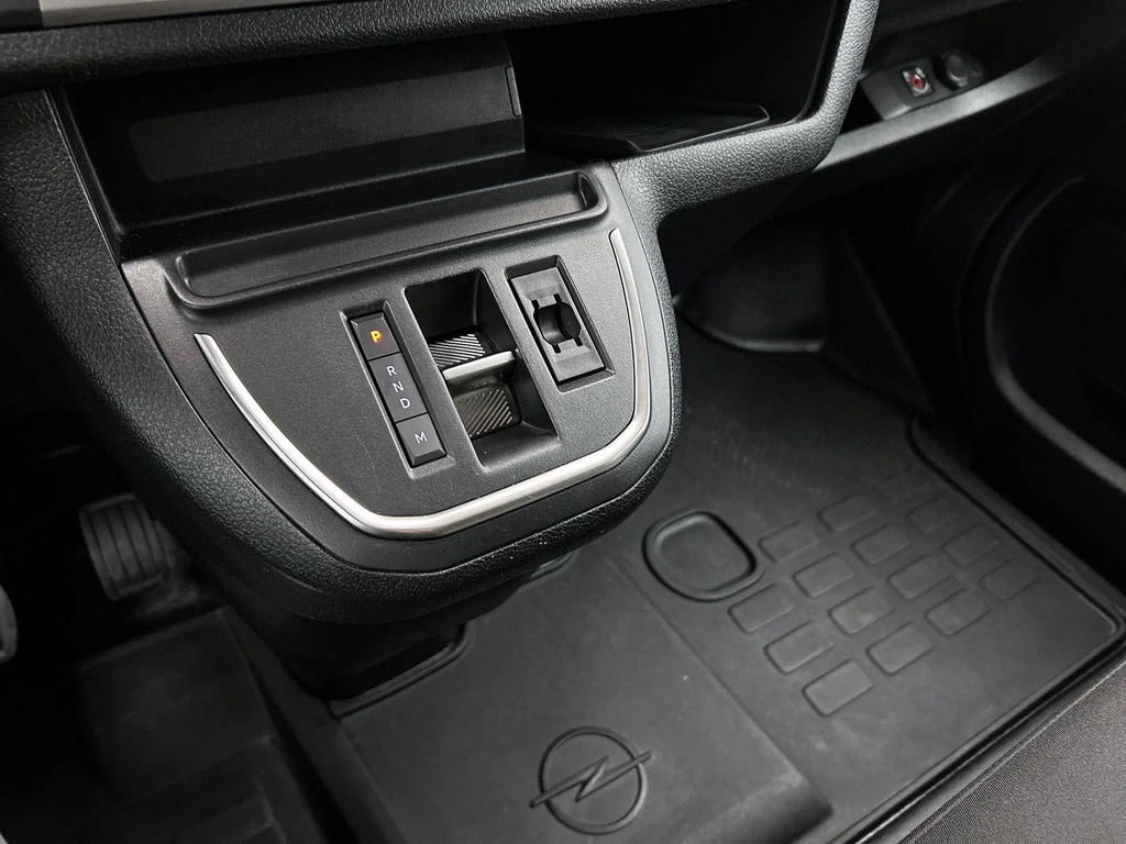 Opel Vivaro – foto 11
