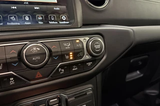 Jeep Wrangler – thumbnail 26