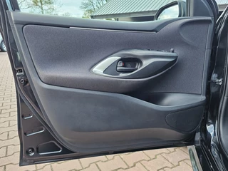 Toyota Yaris – thumbnail 31