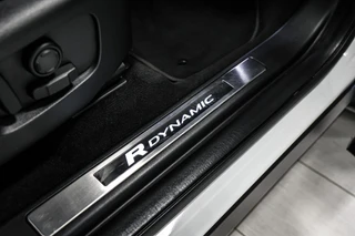 Land Rover Discovery Sport – thumbnail 24