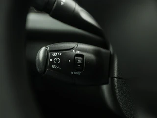 Peugeot 208 – thumbnail 18