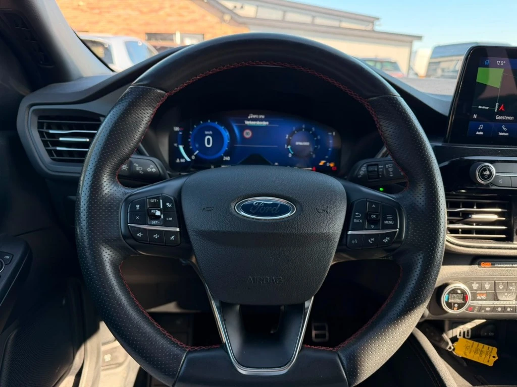 Ford Kuga – foto 12
