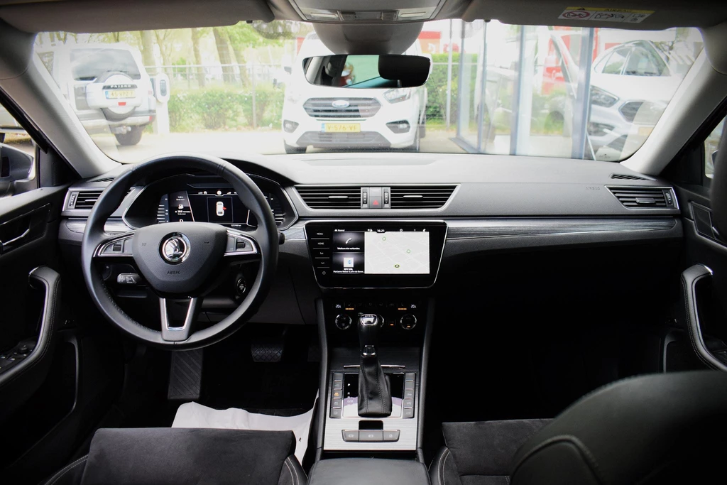 Škoda Superb – foto 32