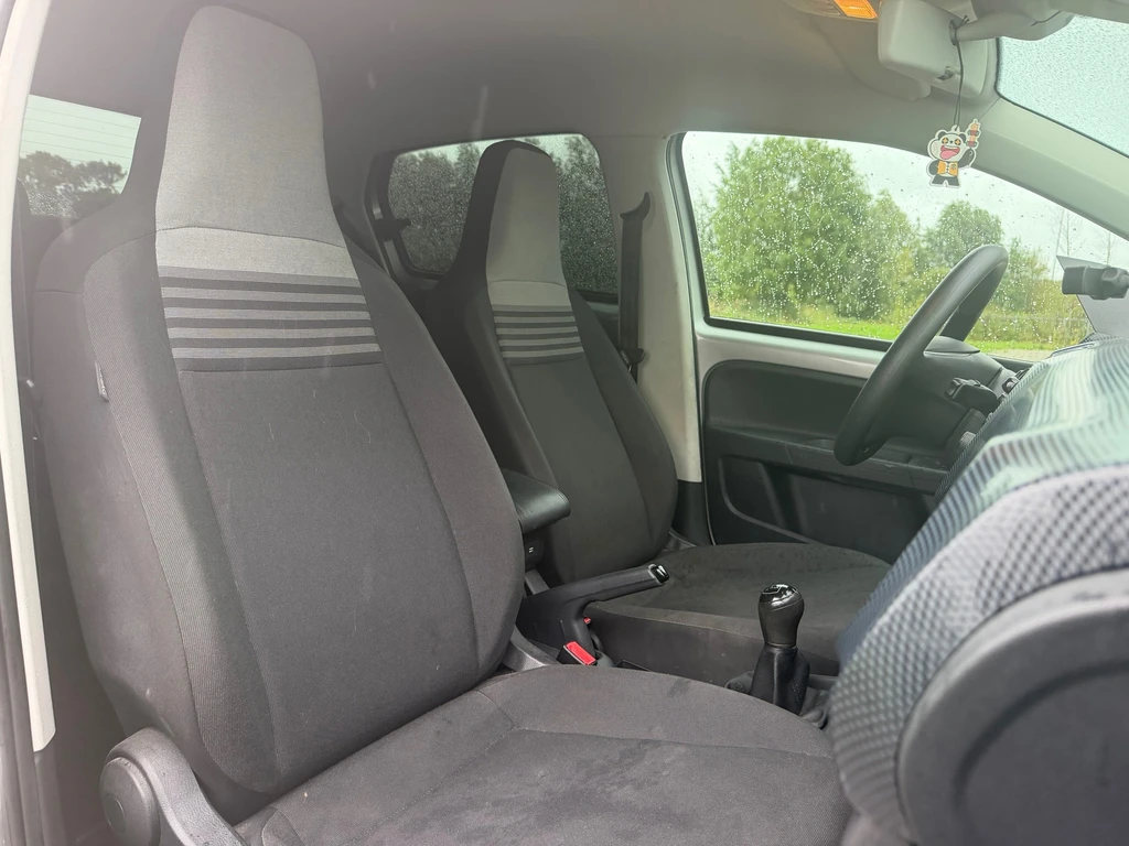 Volkswagen up! – foto 15