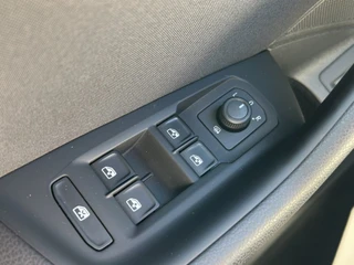 Volkswagen Passat – thumbnail 22
