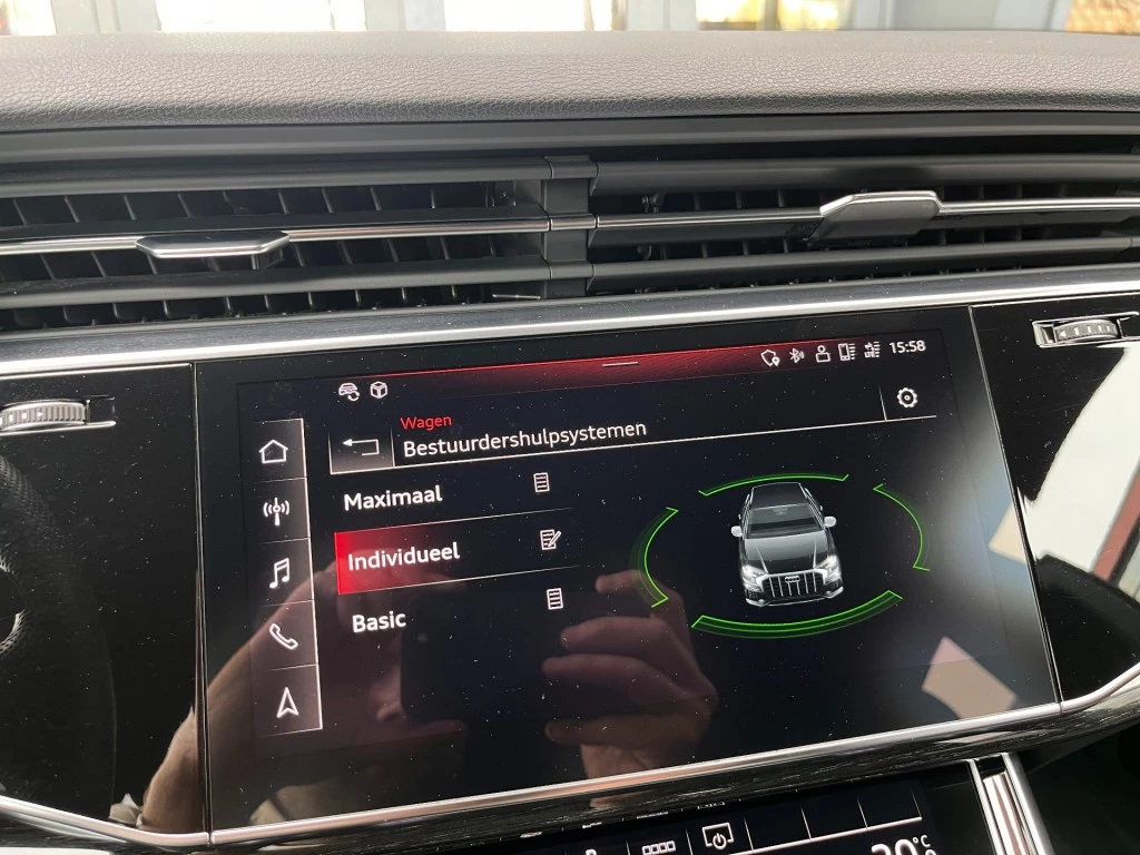 Audi Q8 – foto 23
