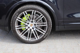 Porsche Cayenne – thumbnail 156