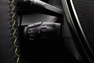 Peugeot 208 – thumbnail 32