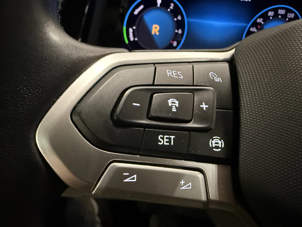 Volkswagen Multivan – foto 27