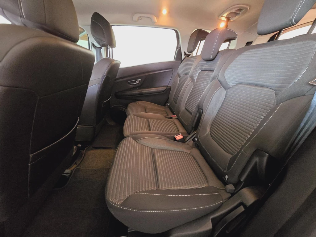 Renault Grand Scénic – foto 15