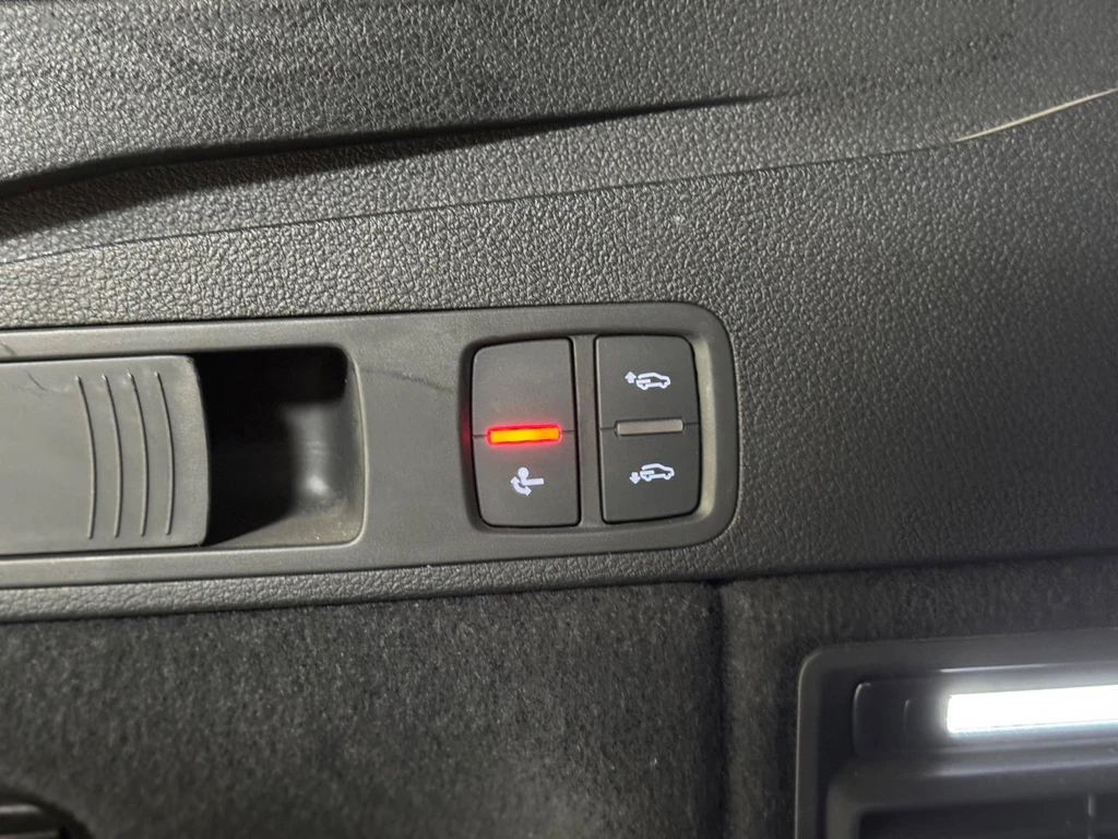 Audi SQ5 – foto 16