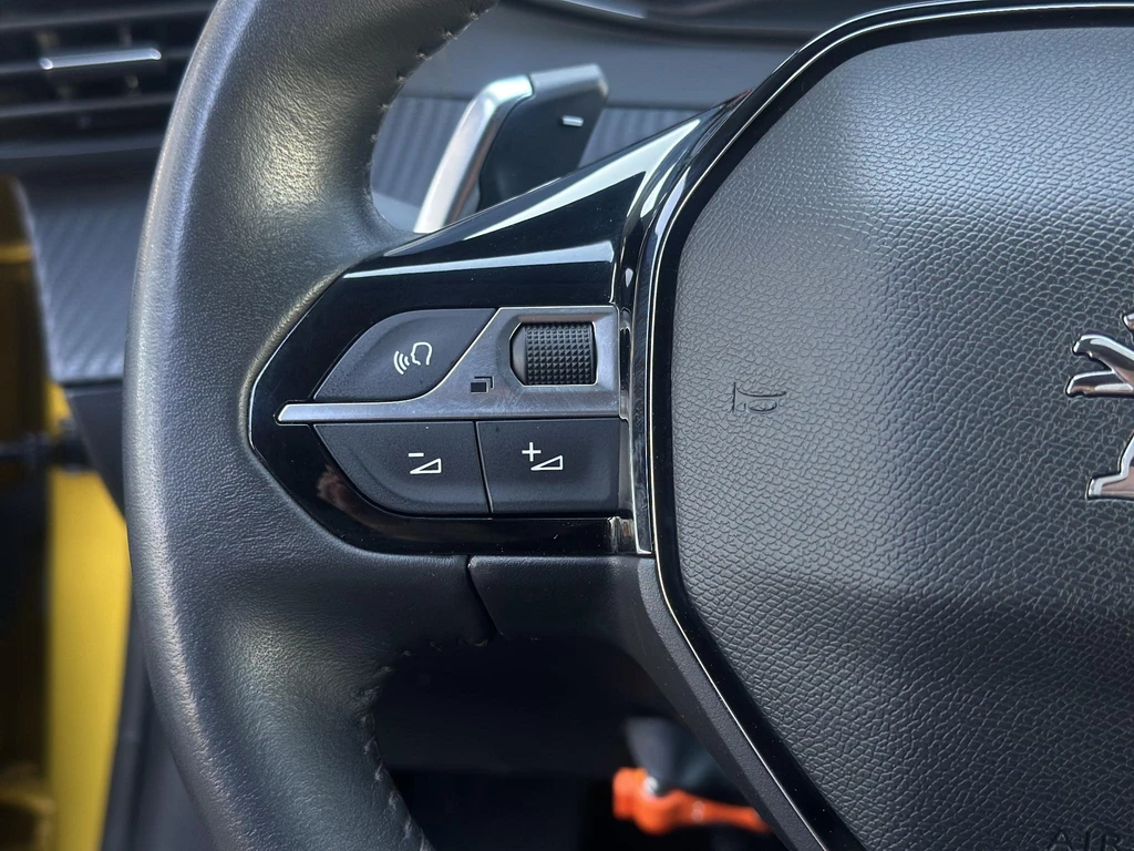 Peugeot 208 – foto 31